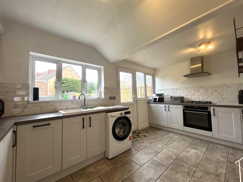 Additional image 7 of Oak Barn Road, Halesowen