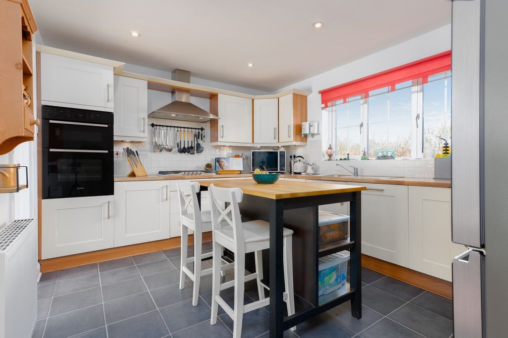 Additional image 14 of 4 bed detached house for saleMeadowpark Avenue, Bathgate EH48