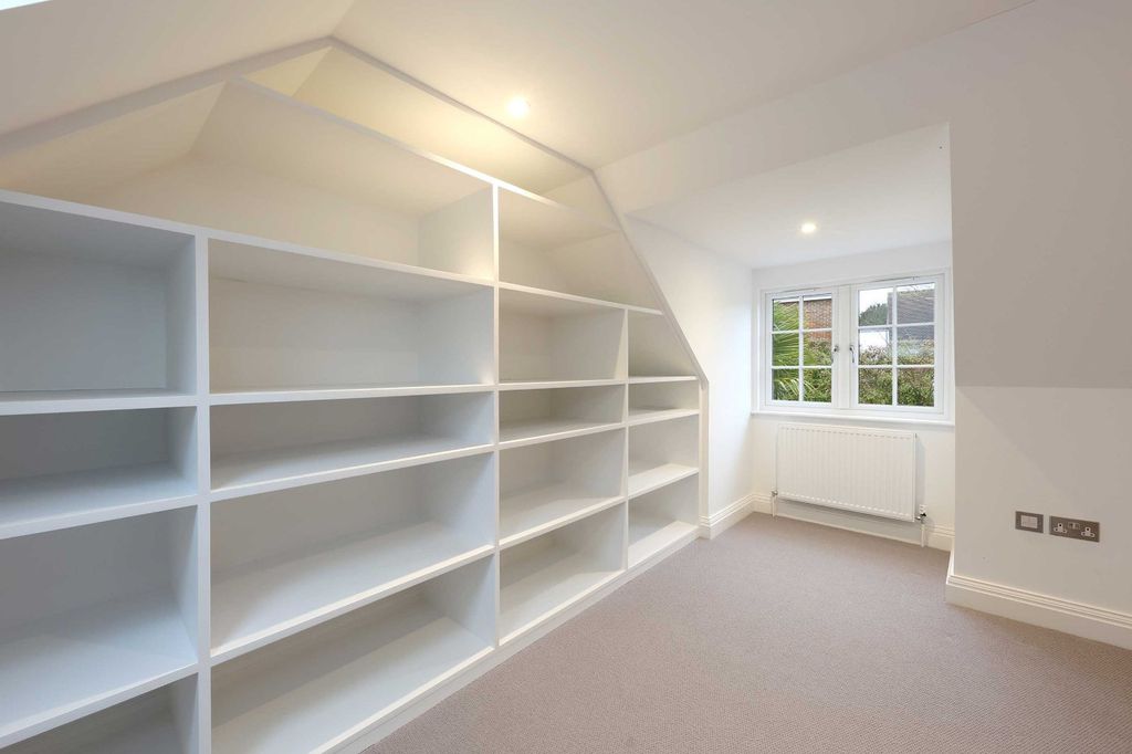Additional image 26 of 6 bed detached house for salePriests Paddock, Knotty Green, Beaconsfield, Buckinghamshire HP9
