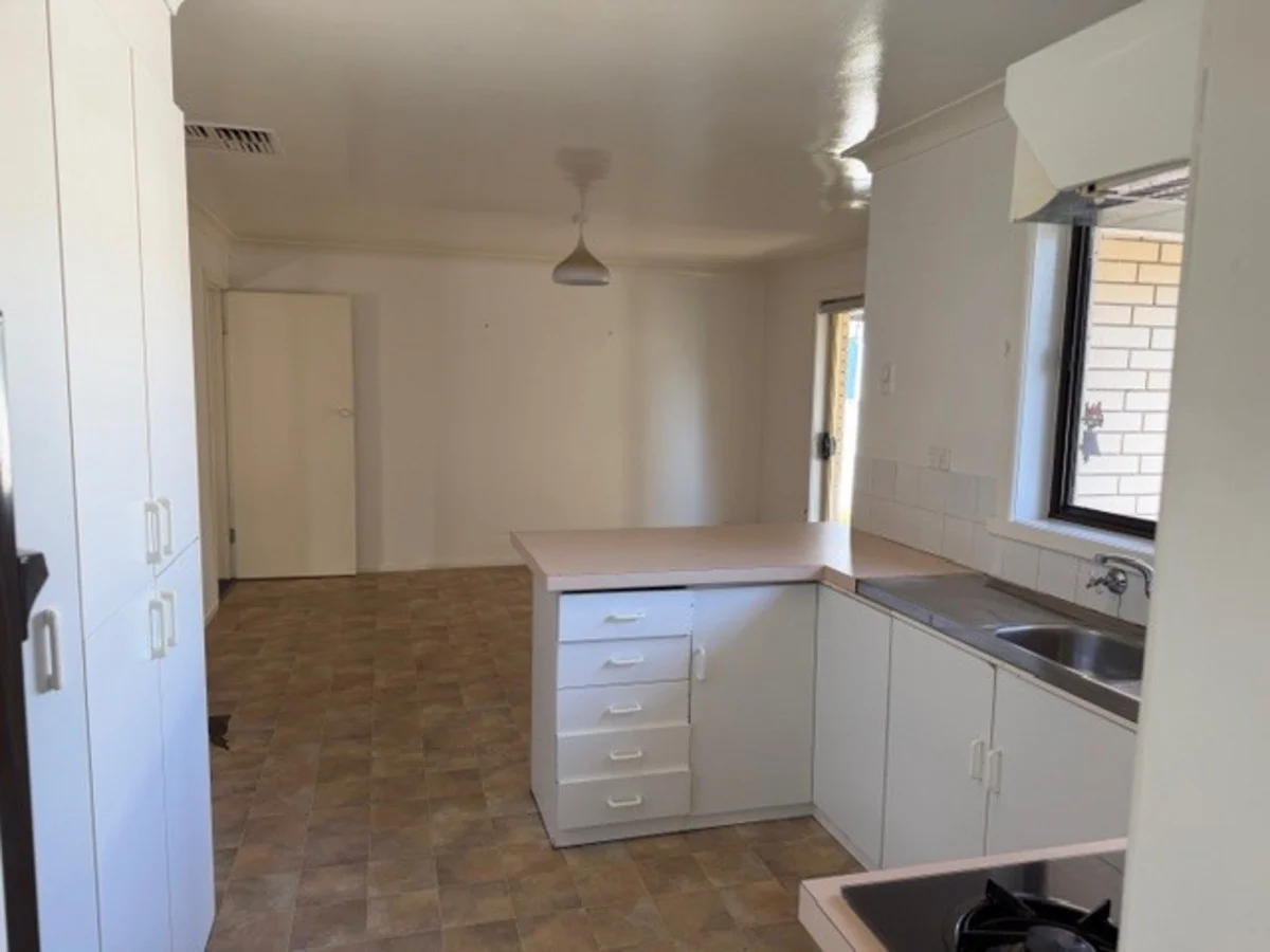Additional image 3 of 397 Douglas Road, Lavington NSW 2641