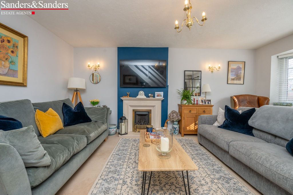 Additional image 4 of 2 bed terraced house for saleIcknield Row, Alcester B49