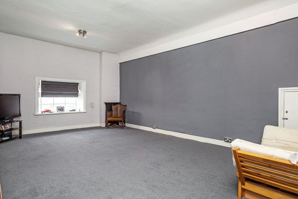 Additional image 19 of 5 bed property for saleBroad Street, Hoyland, Barnsley S74