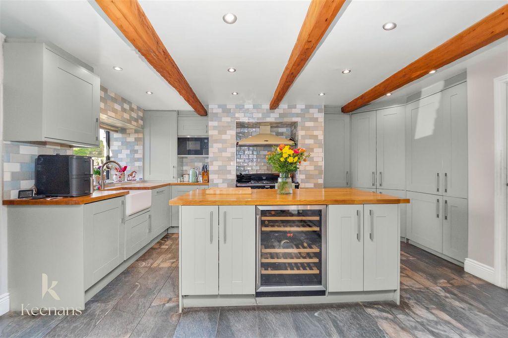 Additional image 27 of 4 bed farmhouse for saleTodmorden Road, Bacup OL13
