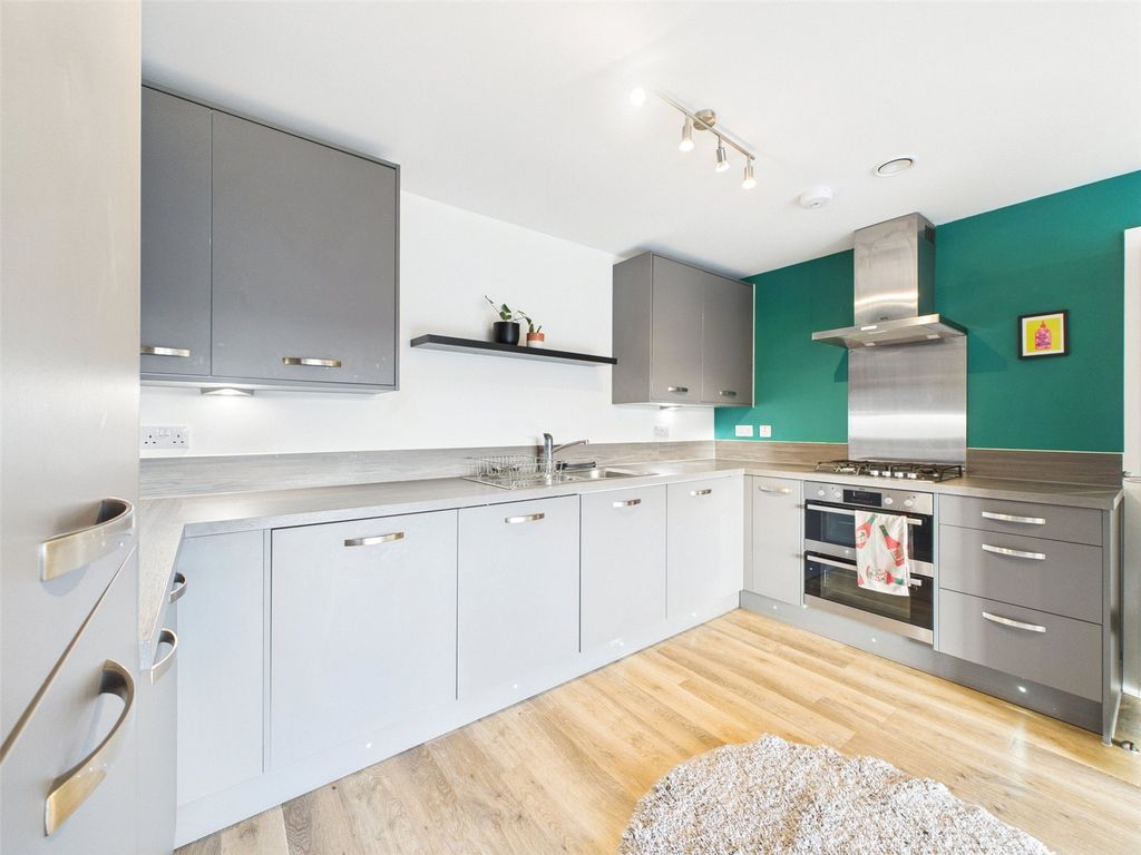 1 bed flat for saleCranwell Road, Locking Parklands, Weston-Super-Mare, North Somerset BS24 photo 2