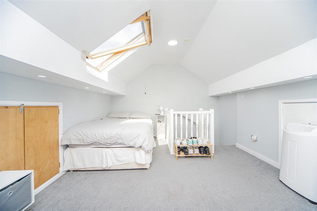 Additional image 26 of 4 bed terraced house for saleCharles Place, Barry CF62