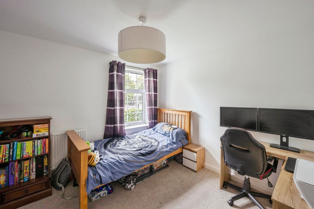 Additional image 11 of 2 bed flat for saleRosso Close, Doncaster DN4