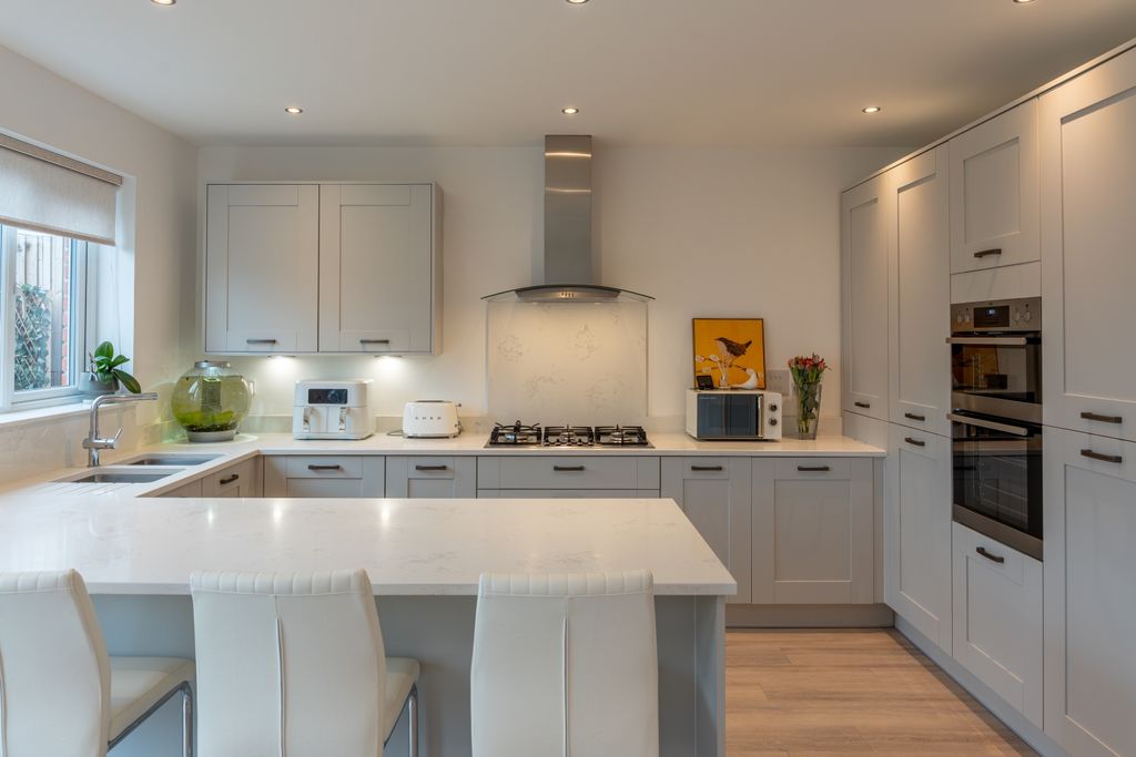 Additional image 2 of 4 bed terraced house for saleHen Chwarel Drive, Llanwern NP18