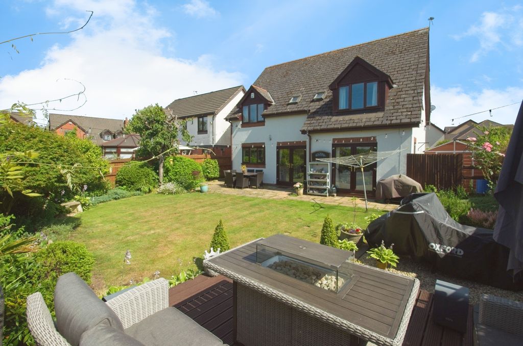 Additional image 3 of 4 bed detached house for saleThe Hawthorns, Newport NP18