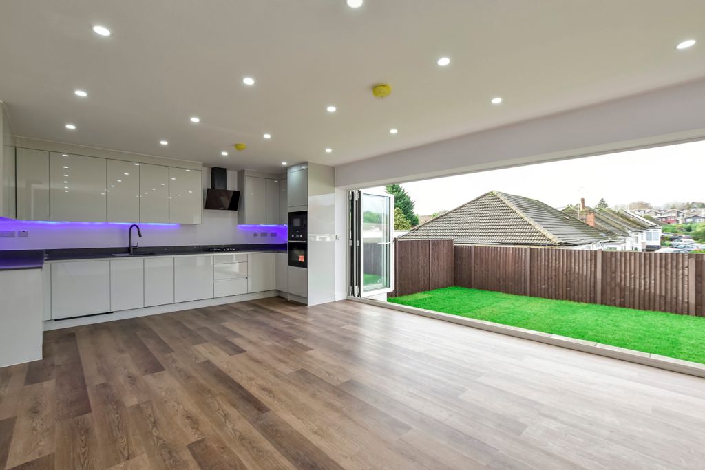 Additional image 3 of 3 bed semi-detached bungalow for saleThe Courtway, Watford WD19