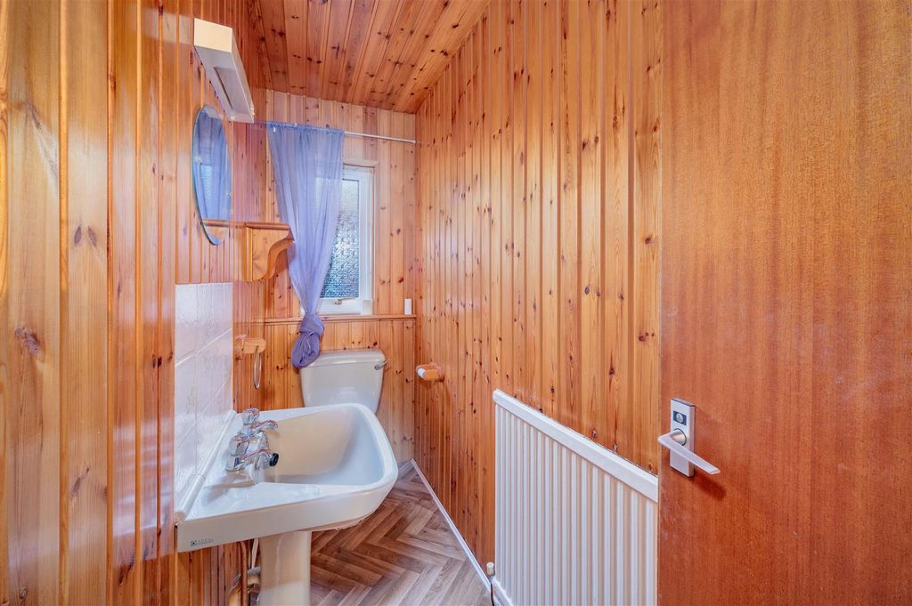 Additional image 15 of 4 bed detached bungalow for saleAffleck Gardens, Monikie, Broughty Ferry, Dundee DD5