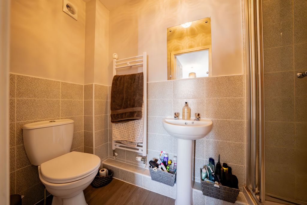Additional image 11 of 3 bed semi-detached house for saleCooper Close, Markfield, Leicester, Leicestershire LE67