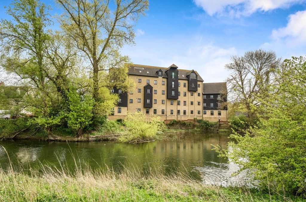 2 bed flat for saleThe Mill, Kempston, Bedford MK42