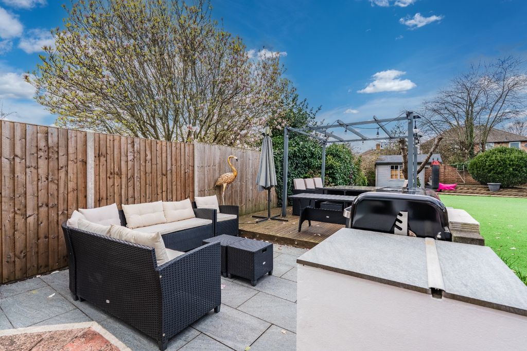 Additional image 31 of 5 bed detached house for saleGravel Hill Close, Bexleyheath, Kent DA6