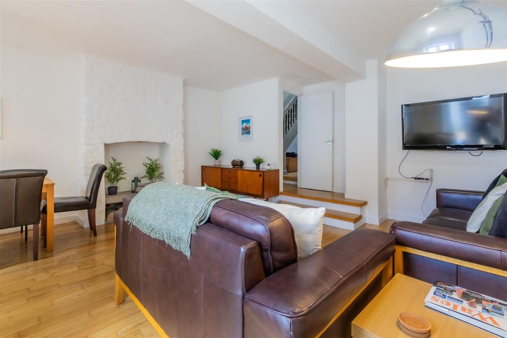 Additional image 7 of 4 bed property for saleLower Cathedral Road, Riverside, Cardiff CF11
