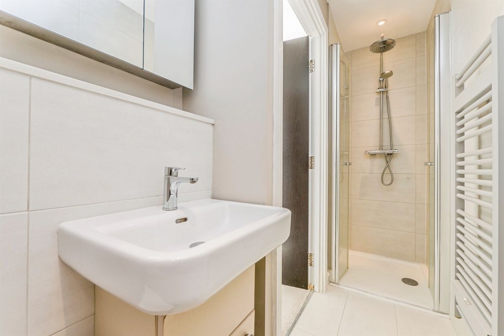 Additional image 10 of 1 bed flat for saleRomilly Crescent, Cardiff CF11