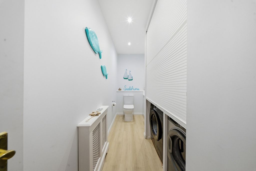 Additional image 10 of 3 bed penthouse for saleOverbury Avenue, Beckenham BR3