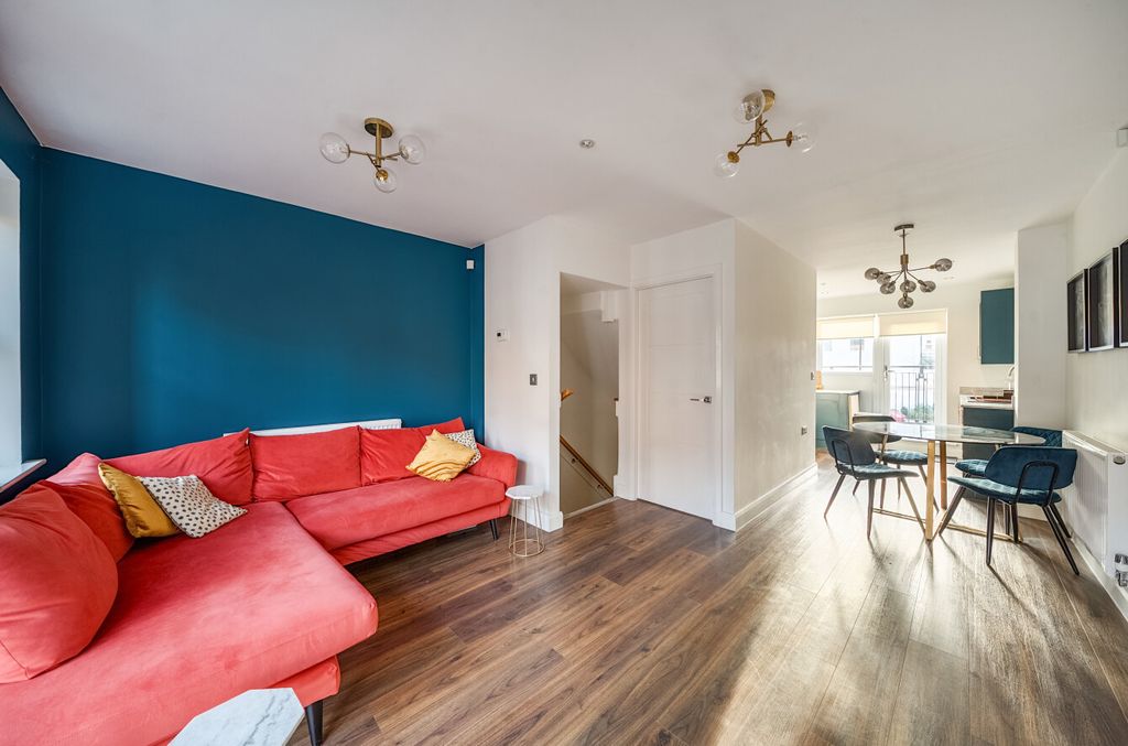 Additional image 8 of 2 bed flat for saleScotts Court, Hull HU1