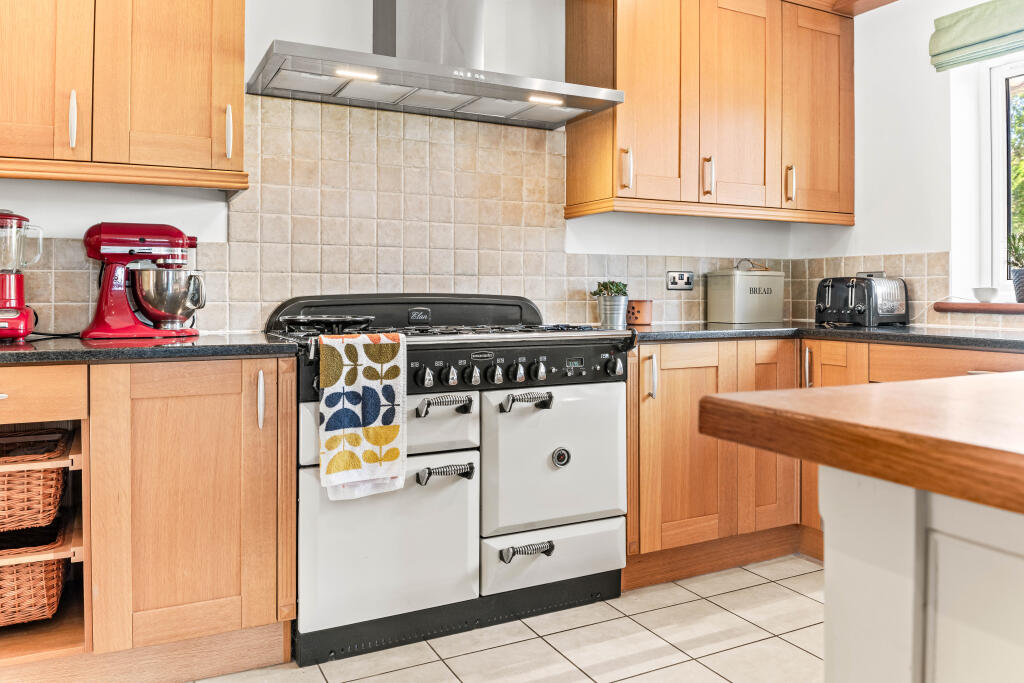 Additional image 3 of Sunny Hill, Bruton, Somerset, BA10 0NW