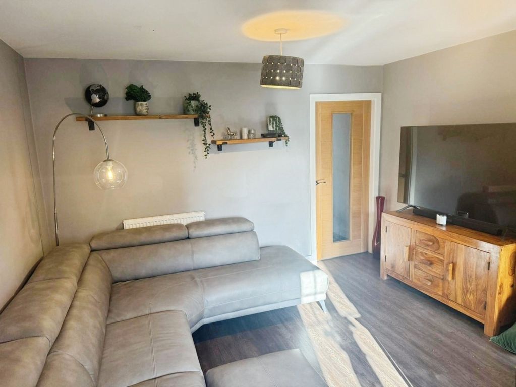 Additional image 4 of 5 bed town house for saleOakwell Croft, Batley WF17