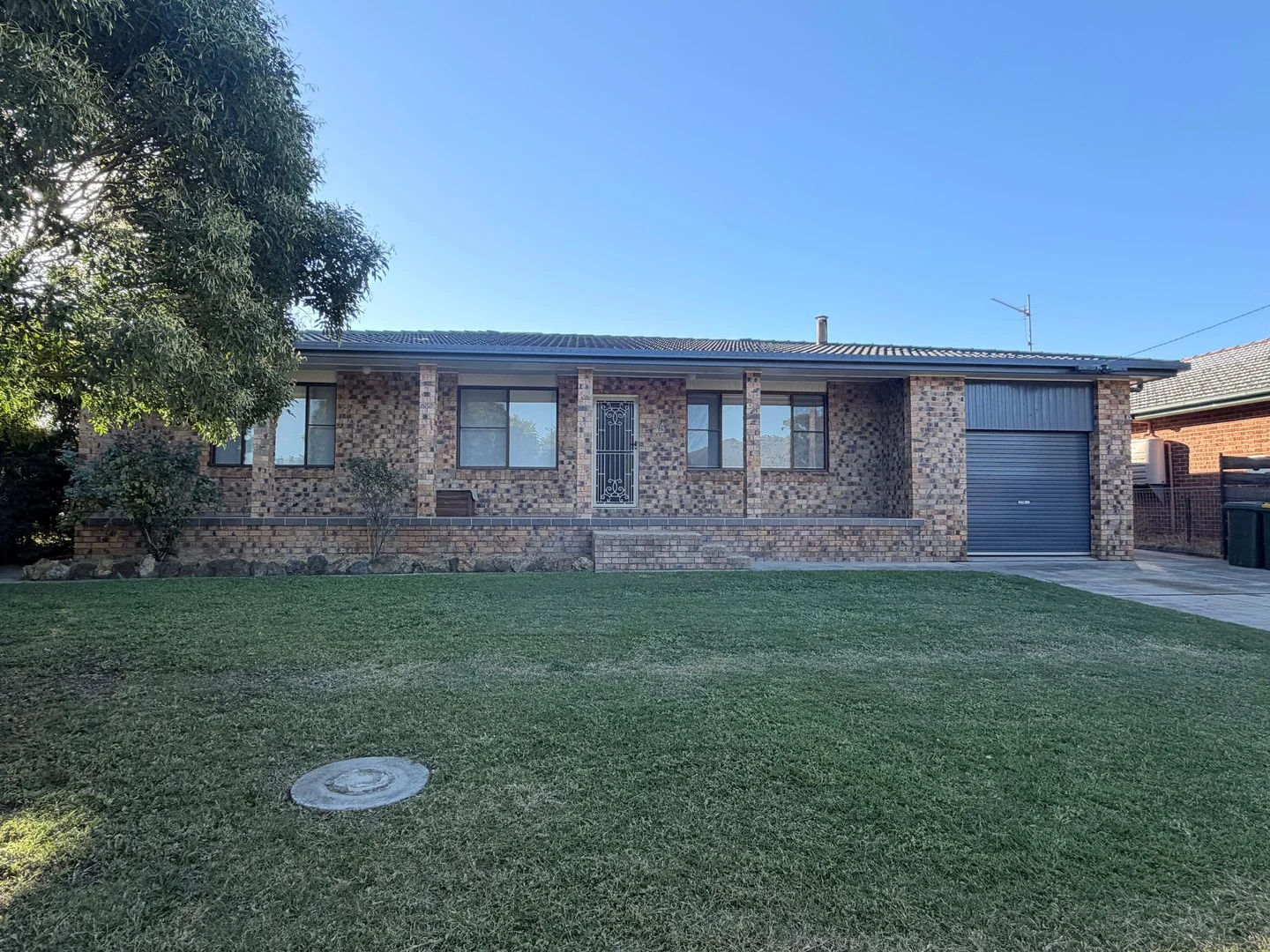 4 Lindon Cresent, Tamworth NSW 2340