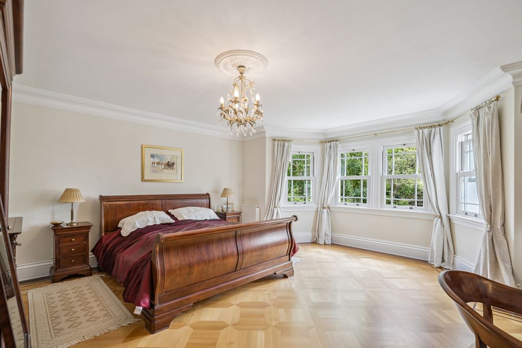 Additional image 7 of 4 bed detached house for saleGlenwood, White Lion Road, Amersham HP7