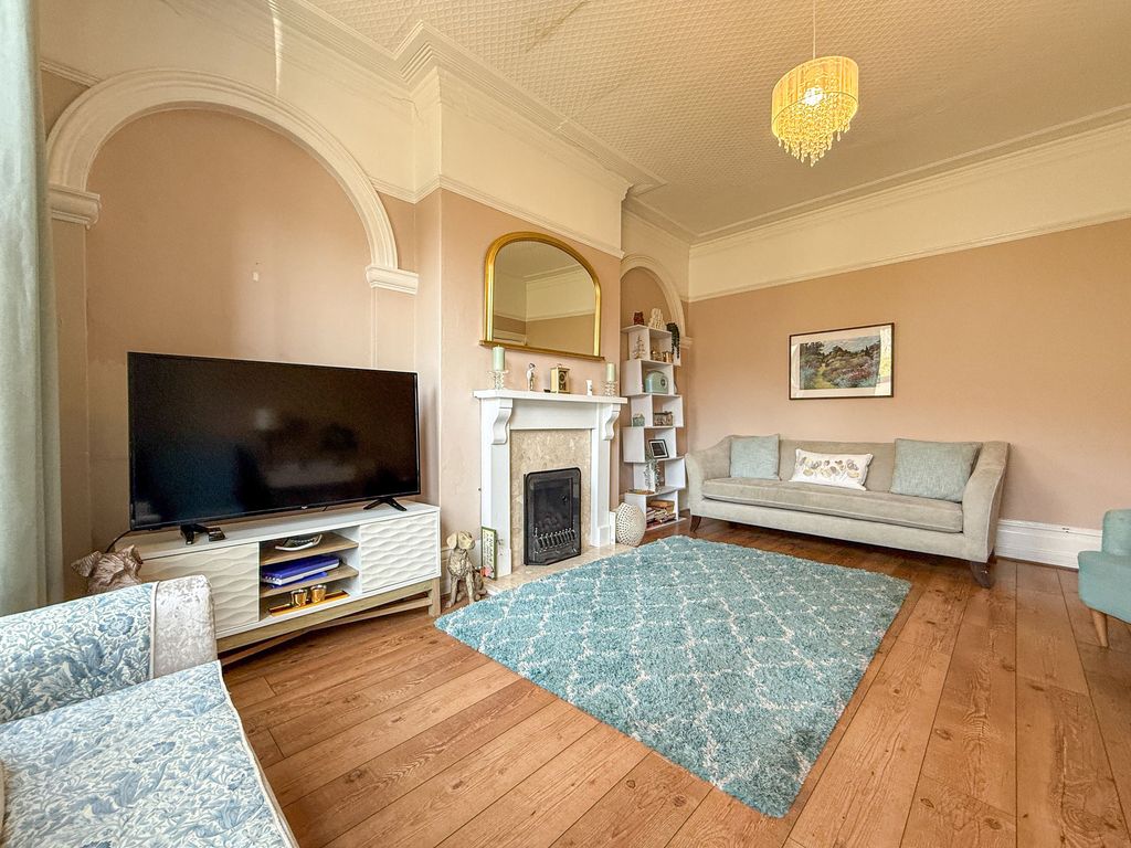 Additional image 7 of 2 bed flat for saleBorough Road, Tranmere, Wirral CH42