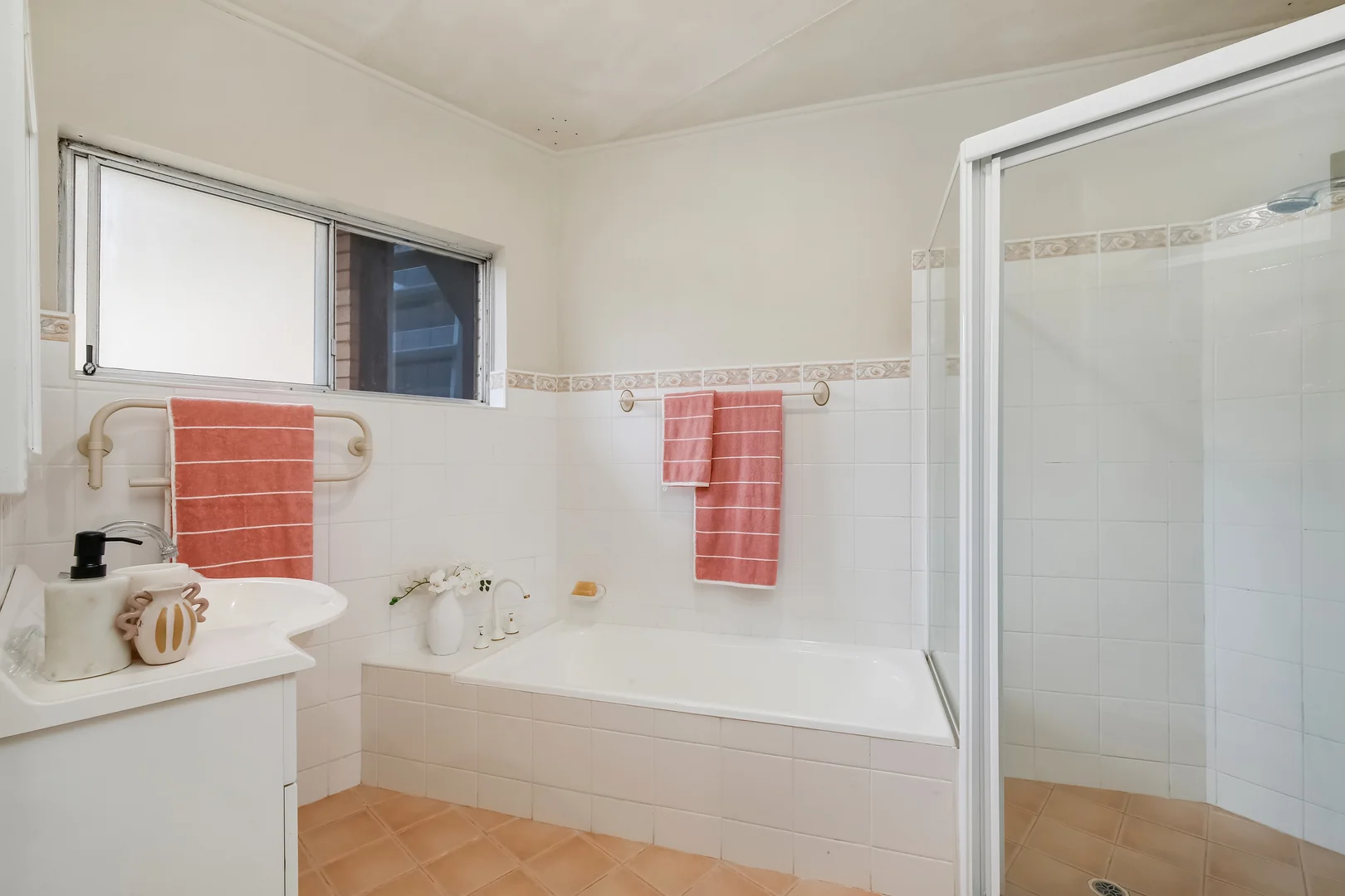 Additional image 8 of 15/138-140 Albany Street, Point Frederick NSW 2250