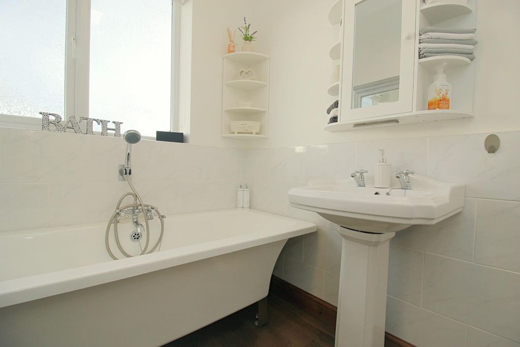 Additional image 13 of 3 bed detached house for saleWheelwright Close, Leeds LS12
