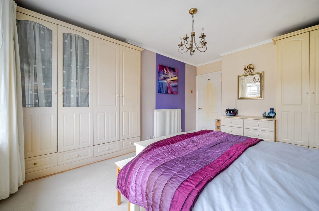 Additional image 14 of 4 bed detached house for saleCranmore Lane, Aldershot, Hampshire GU11