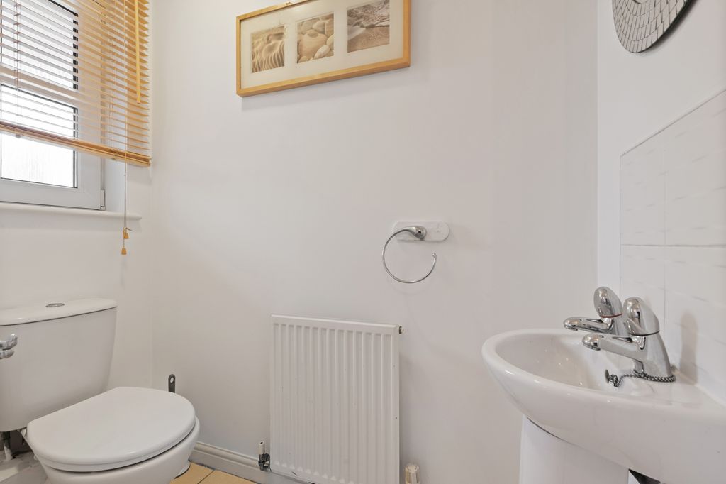 Additional image 8 of 4 bed detached house for saleMarjory Place, Bathgate EH48