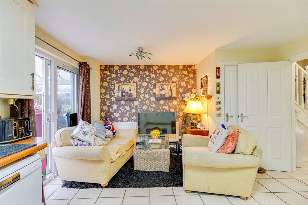 Additional image 7 of 4 bed end terrace house for saleCambrian Grove, Marshfield, Cardiff CF3