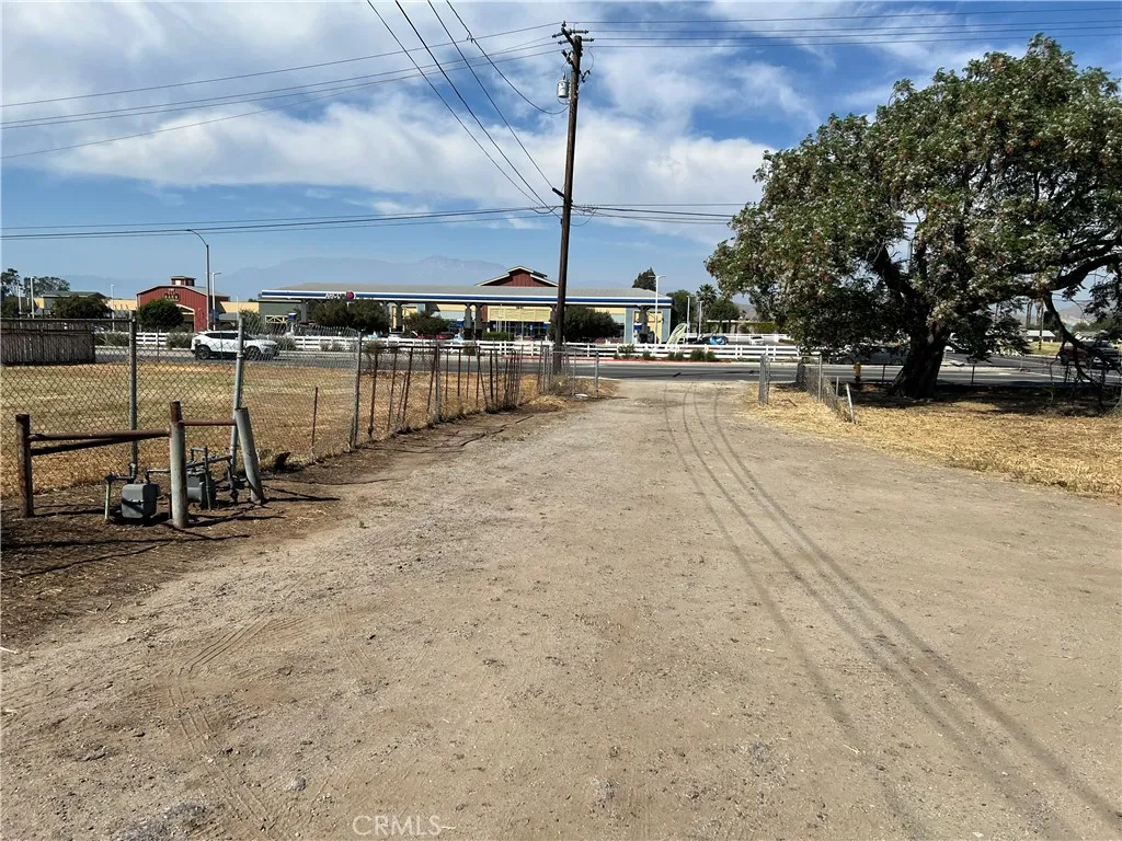 Additional image 18 of 9206 Limonite Ave, Jurupa Valley, CA 92509