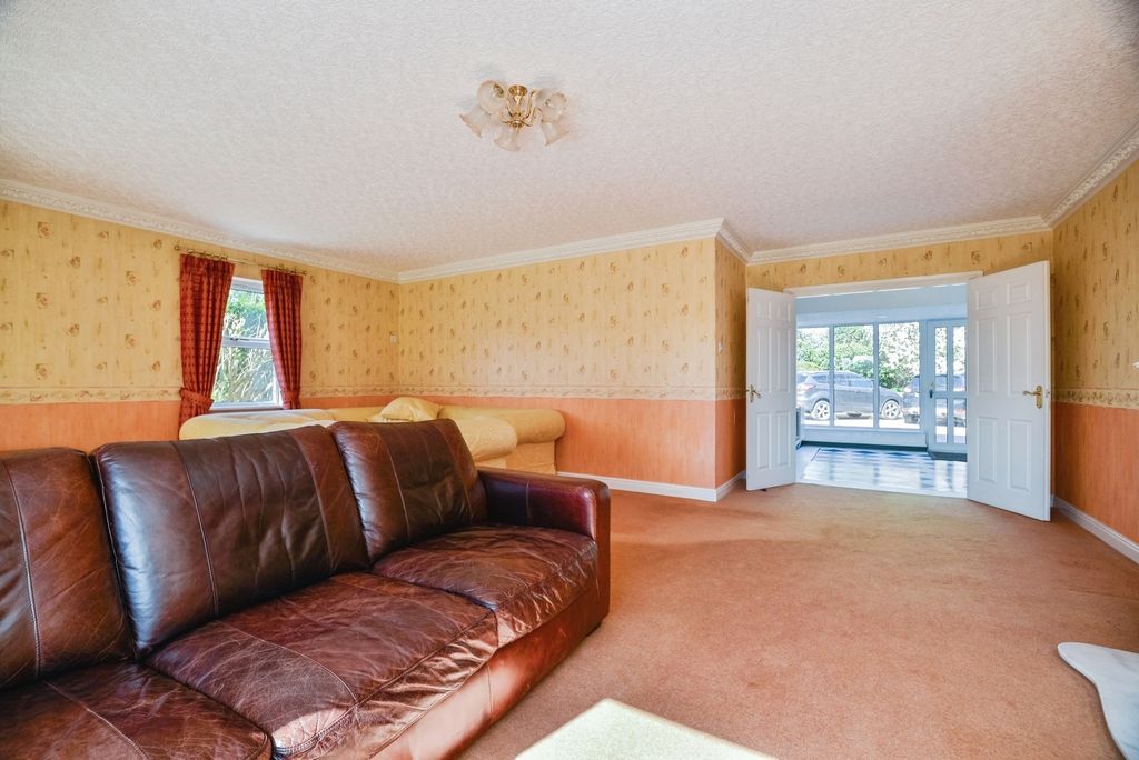 Additional image 10 of 5 bed detached house for saleBack Lane, Bedale, North Yorkshire DL8