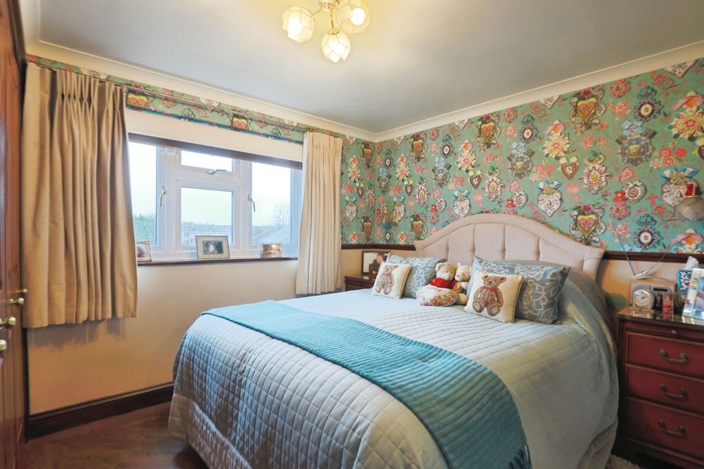 Additional image 9 of 5 bed semi-detached house for saleBignell View, Chesterton, Bicester OX26