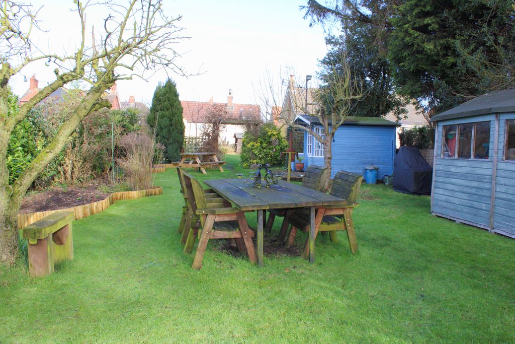 Additional image 16 of 3 bed cottage for saleSouth Street, Barnetby DN38