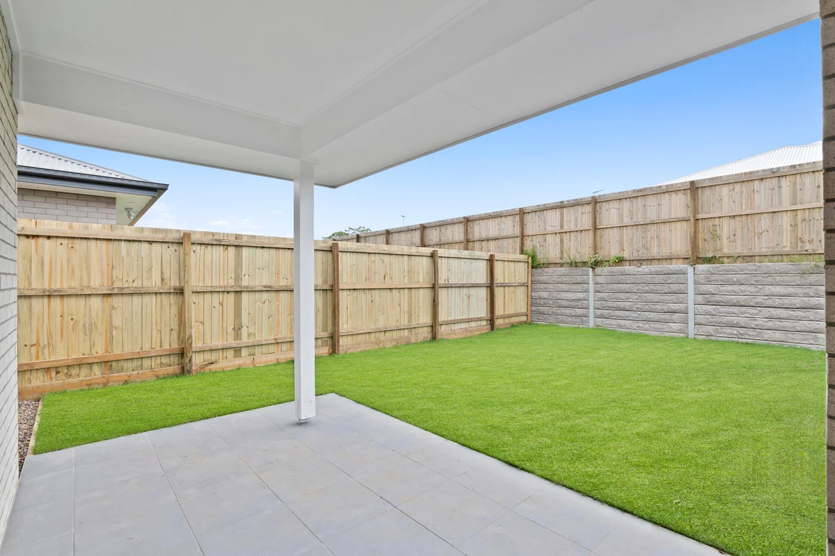 Additional image 6 of 2/44 Hewing Place, Park Ridge QLD 4125