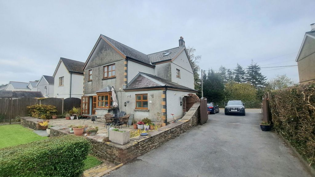 Additional image 24 of 4 bed detached house for salePentwyn Road, Betws, Ammanford SA18