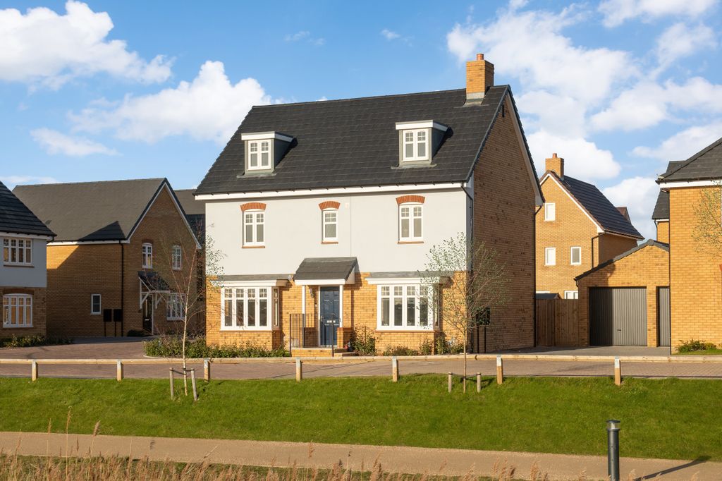 5 bed detached house for sale"Marlowe" at Southern Cross, Wixams, Bedford MK42