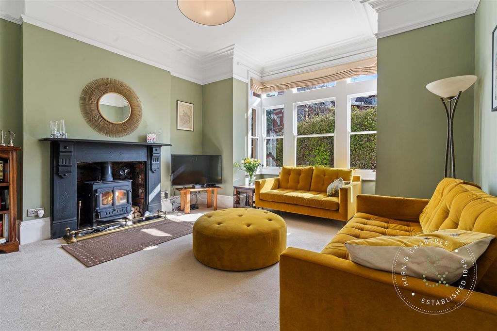 Additional image 3 of 5 bed semi-detached house for saleFields Park Road, Newport NP20