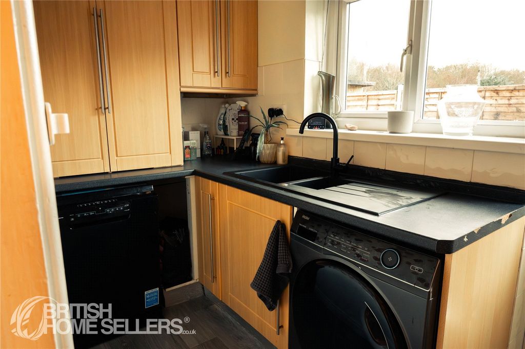 Additional image 8 of 4 bed detached house for salePantyffynnon Road, Ammanford, Carmarthenshire SA18