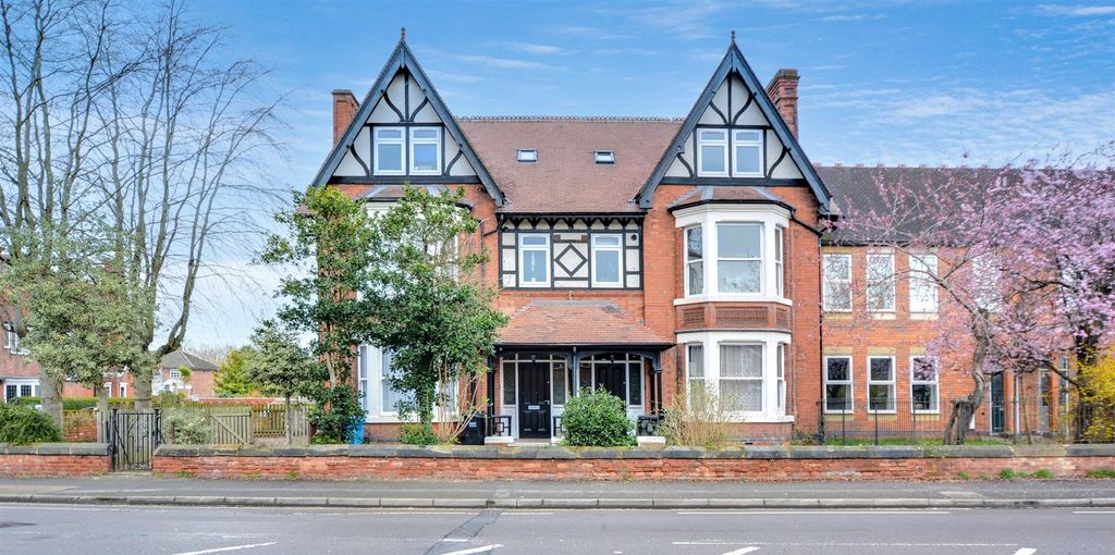 2 bed flat for saleDerby Road, Long Eaton NG10