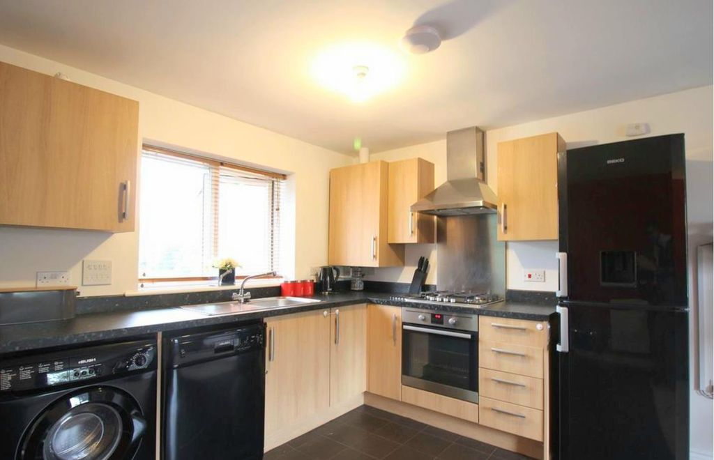 Additional image 6 of 2 bed flat for salePaton Way, Darlington DL1