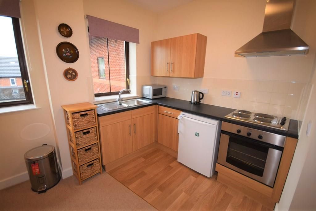Additional image 4 of 2 bed flat for saleSpringwood Gardens, Belper DE56