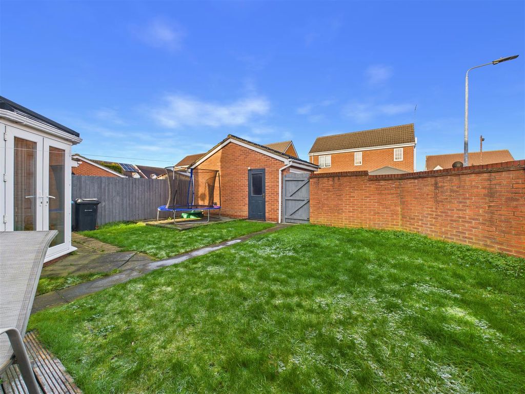 Additional image 16 of 3 bed detached house for saleSantolina Way, Hull HU4