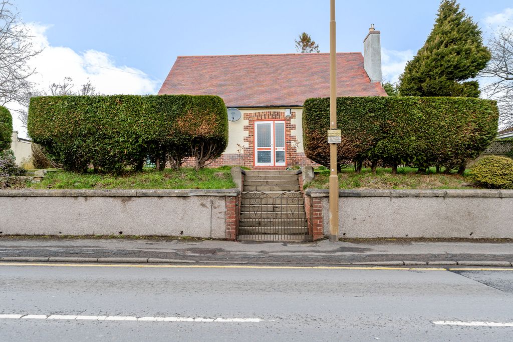 Additional image 21 of 5 bed detached house for saleThe Gables, 16 Lanark Road West, Currie, Edinburgh EH14