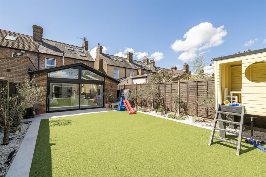 Additional image 11 of Cowper Road, Harpenden