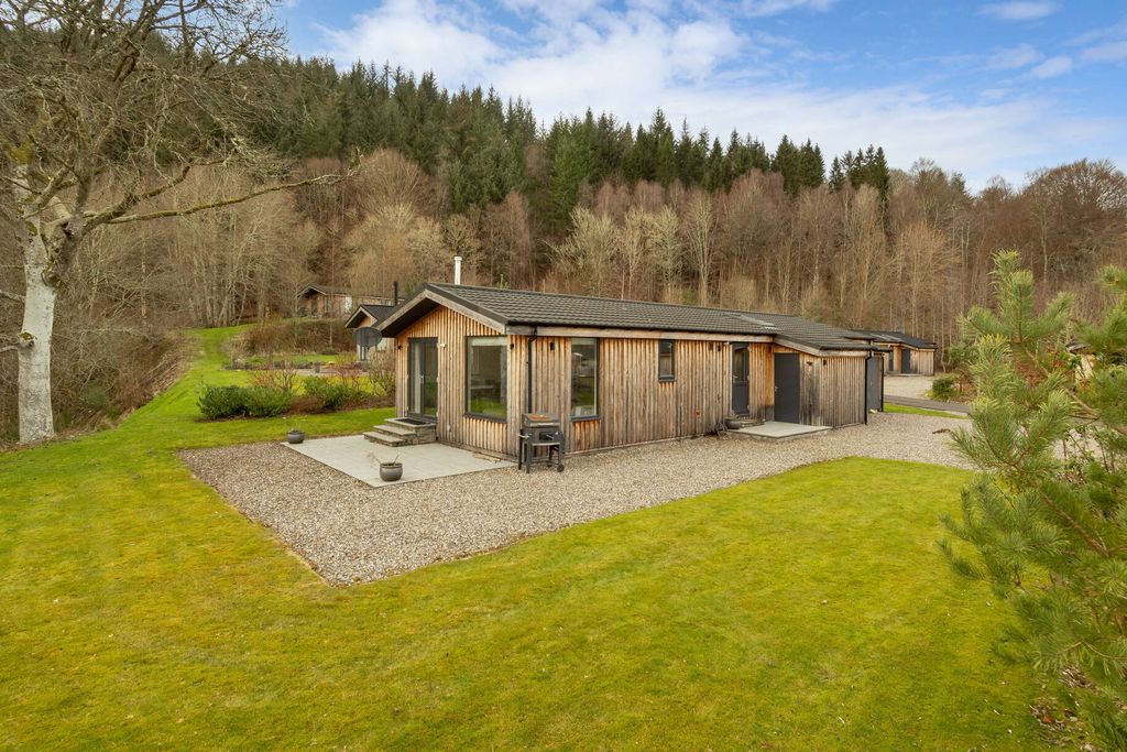 Additional image 3 of 3 bed chalet for sale28 Balloch Park, Aberfeldy PH15