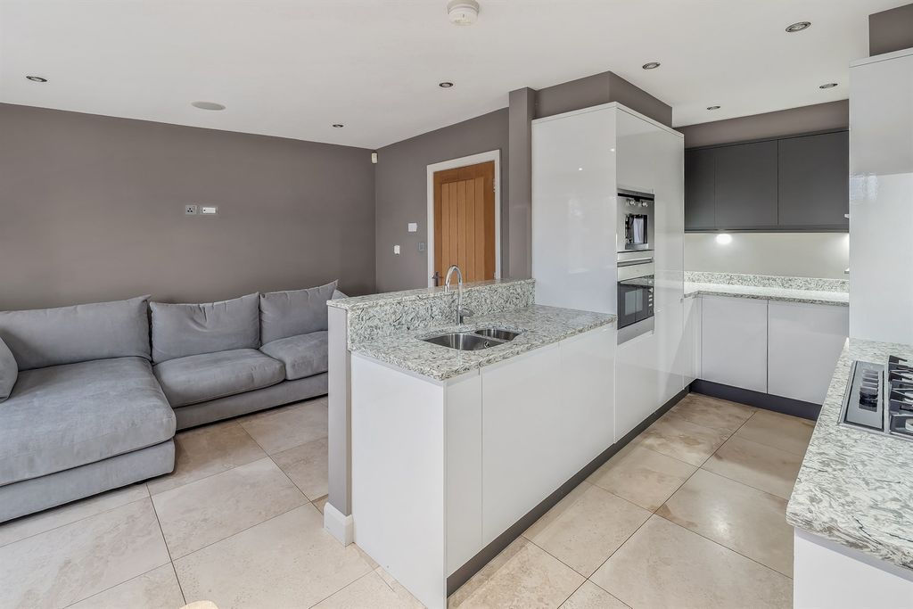 Additional image 4 of 3 bed town house for saleEdge View Crescent, Merrymans Lane, Alderley Edge SK9