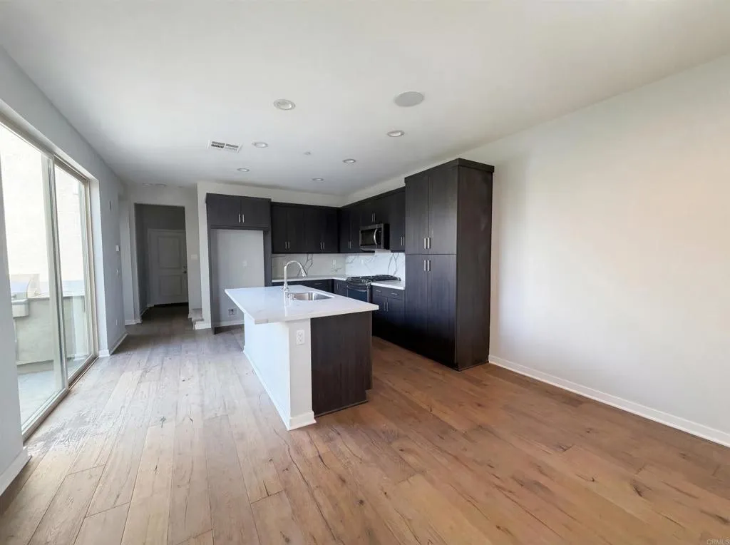 Additional image 41 of 951 Camino Aldea, Chula Vista, CA 91913