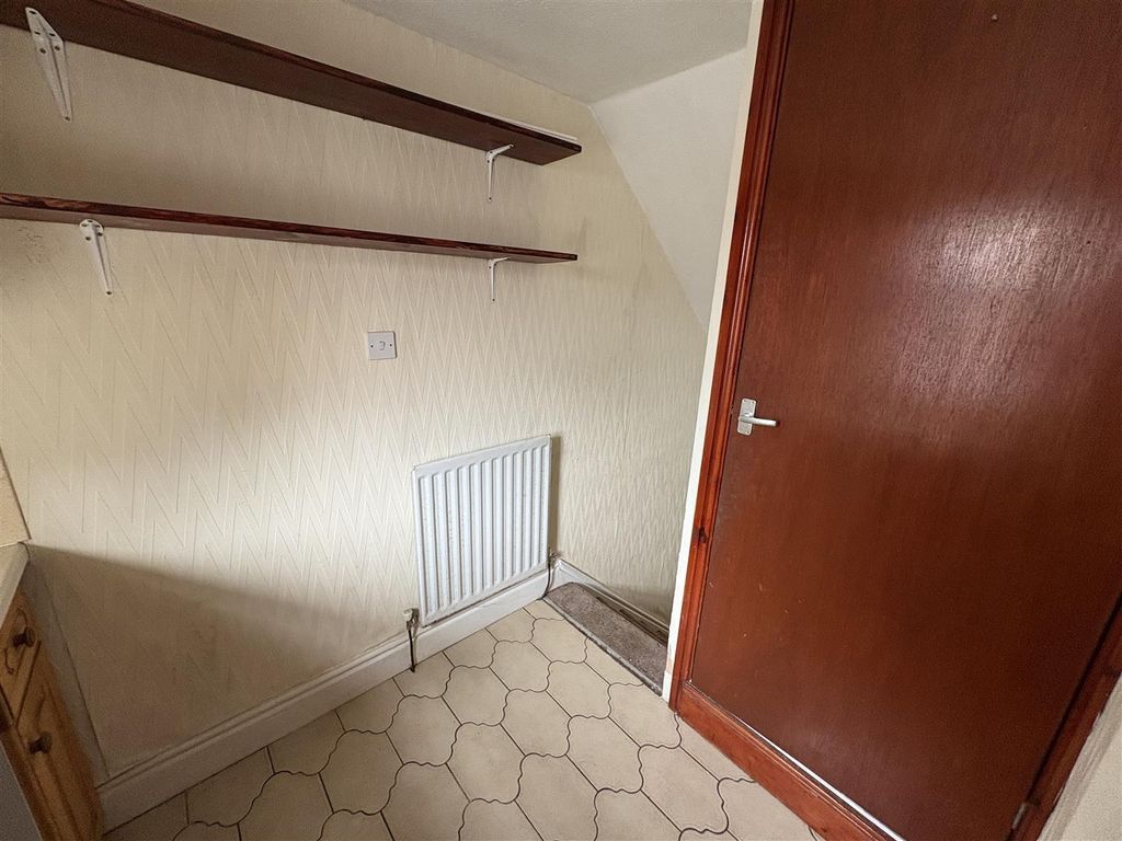 Additional image 8 of 2 bed flat for saleGreenfield Road, Colwyn Bay LL29